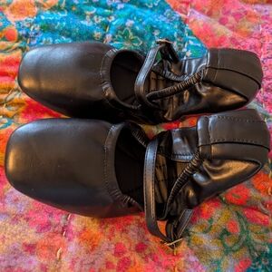 Dream Pairs Black maey jane Dress Shoes size 9